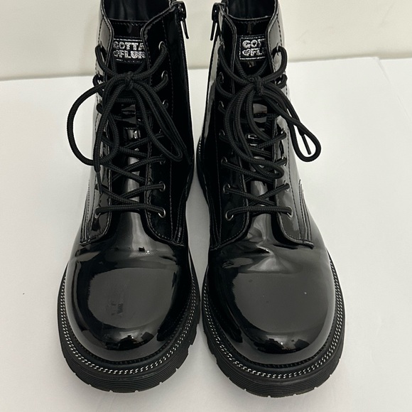 Gotta Flurt Luna Combat Black Boots Size 8.5 - Picture 6 of 12